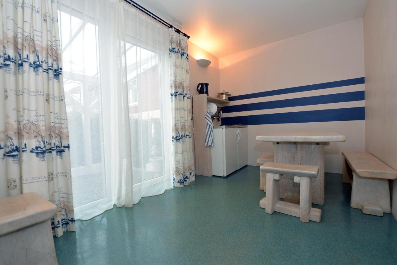 Palanga Pas Vidute Hotel Bagian luar foto